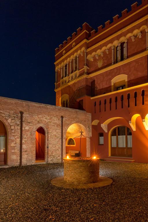 San Ruffino Resort Lari Esterno foto