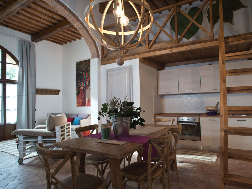 San Ruffino Resort Lari Esterno foto